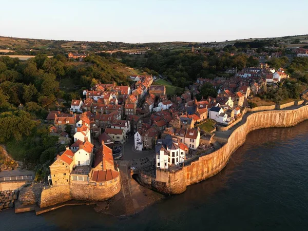 Aerial Drone Shot Picturesque Robin Hood Bay Village England — Stock Photo, Image