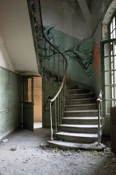 Disparo Vertical Sanatorio Abandonado Angicourt Francia —  Fotos de Stock