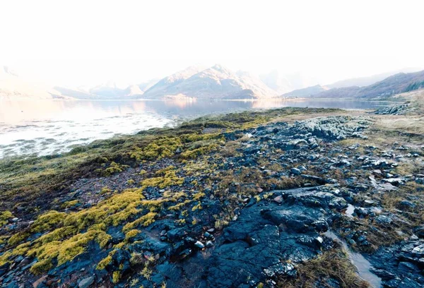 Pietre Angolate Nella Spiaggia Ratagan Nelle Highlands Scozzesi — Foto Stock