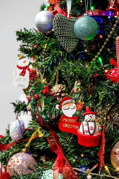 Vertical Shot Christmas Ornaments Decorations Hanging Xmas Tree — Stock Photo, Image