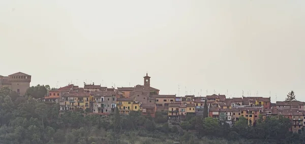 Ein Malerisches Stadtbild Eines Mittelalterlichen Dorfes Von Dozza Italien — Stockfoto