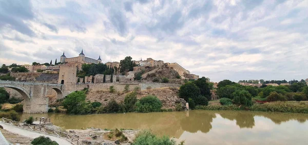 Una Splendida Vista Toledo Con Fiume Tago Castiglia Mancia Spagna — Foto Stock