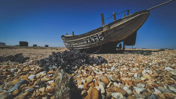 Vecchia Spiaggia Barche Pesca Dungeness Nel Kent Inghilterra Una Bella — Foto Stock
