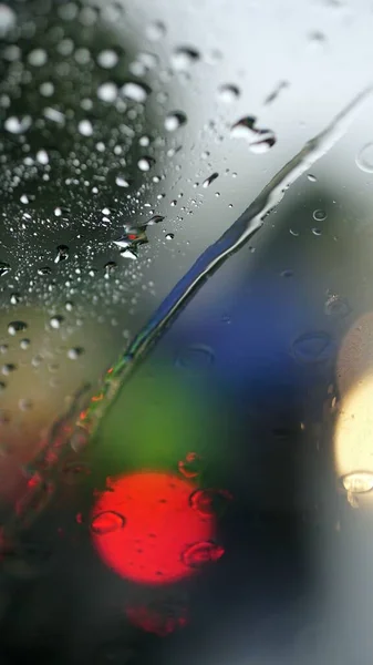 Vertical Shot Raindrops Windshield Car — Stock Photo, Image