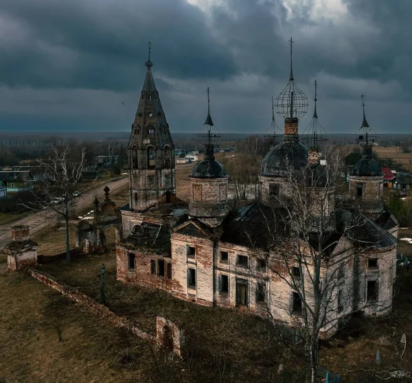 Scenic View Abandoned Church Resurrection Christ Ostrov Village Gloomy Day — Stock Photo, Image