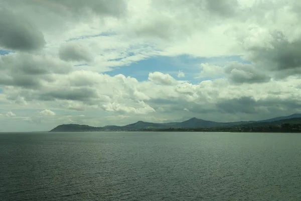 Une Vue Paisible Sur Côte Irlandaise Bray Irlande Avec Des — Photo