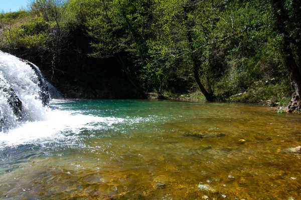 Cascade Vue Partielle Qui Coule Vers Rivière Dans Forêt Des — Photo