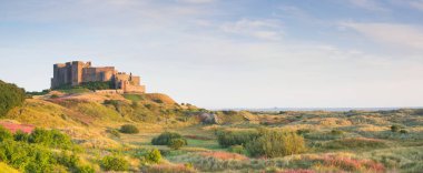 Bamburgh Şatosu Kuzey Doğu İngiltere, İngiltere