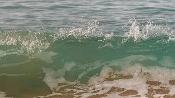 Хвиля Розбивається Березі Half Moon Bay Каліфорнія Прекрасному Пляжі — стокове фото