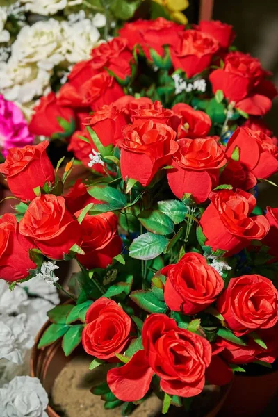 Flores Artificiais Para Comemorar Dia Dos Mortos — Fotografia de Stock