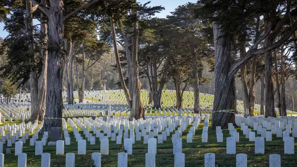Uma Lápide Cemitério Nacional São Francisco Caídos Militares Dos Estados — Fotografia de Stock