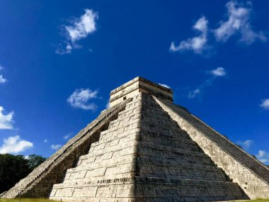Kukulcan Tapınağı, El Castillo. Chichen Itza, Meksika.