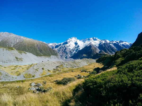 Hermoso Plano Paisaje Montañoso — Foto de Stock