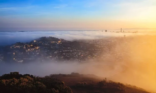 Una Toma Fascinante Del Horizonte San Francisco Durante Puesta Del — Foto de Stock