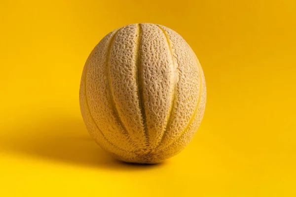 Fresh Sweet Cantaloupe Muskmelon Melon Yellow Background — Stock Photo, Image