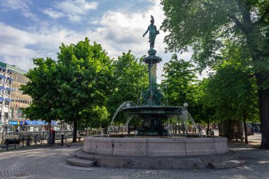 İsveç 'in Göteborg kentindeki Brunnsparken Parkı' ndaki Çeşme.