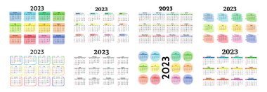2023 için sekiz takvim seti beyaz arka planda izole edildi. Pazardan pazartesiye, iş planı. Vektör illüstrasyonu