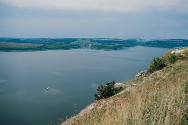 Dağdan deniz manzarası