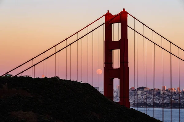 Full Moon Golden Gate Bridge San Francisco North Tower Marin — стоковое фото
