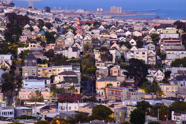 Rolling San Francisco Hills Peaked Roof Homes Streets Golden Hour — ストック写真