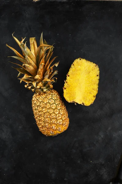 Cut Golden Pineapple Black Background — Stock Photo, Image