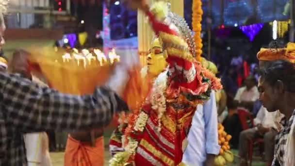 Udupi India March 2020 Artist Performing Dance Unique Costume Temple — Stock Video