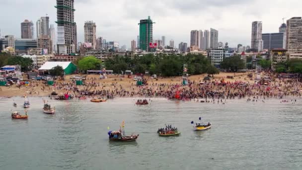 Мумбаи Индия Сентября 2022 Года Воздушный Обзор Огромной Толпы Людей — стоковое видео