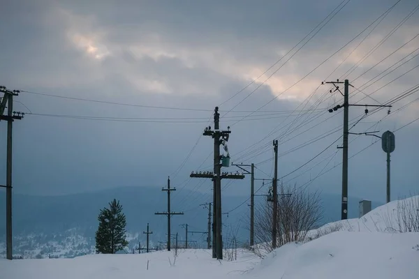 Электрические Столбы Линии Зимний Сезон После Снежной Бури — стоковое фото