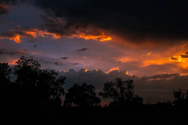 Powerful Dramatic Dark Red Sunset Sky Background — Stock Photo, Image