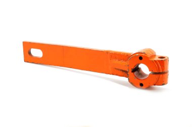 Saman balyalayıcı yedek parça eğim dişli kolu, perspektif görünümü beyaz arka planda izole