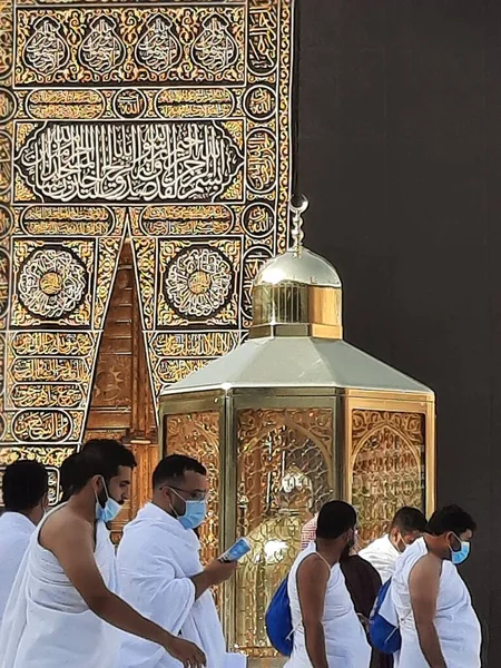 마스지드알 하람의 아름다운 메카의 대사원으로 알려진 마스지드알 하람은 사우디아라비아 메카에 — 스톡 사진