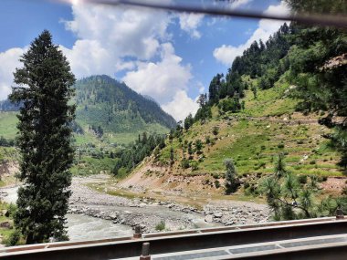 Kashmir is famous all over the world due to its natural beauty, green trees, high mountains, beautiful valleys, flowing springs, it is also called the Switzerland of the East.