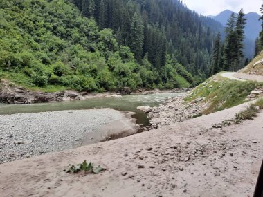 Kashmir is famous all over the world due to its natural beauty, green trees, high mountains, beautiful valleys, flowing springs, it is also called the Switzerland of the East.