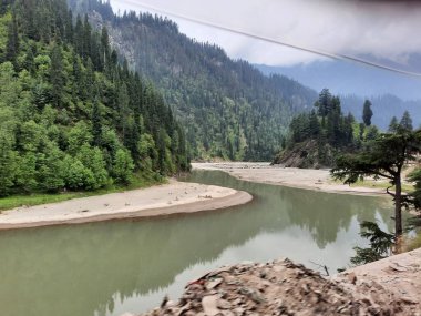 Kashmir is famous all over the world due to its natural beauty, green trees, high mountains, beautiful valleys, flowing springs, it is also called the Switzerland of the East.