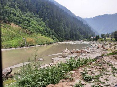 Kashmir is famous all over the world due to its natural beauty, green trees, high mountains, beautiful valleys, flowing springs, it is also called the Switzerland of the East.