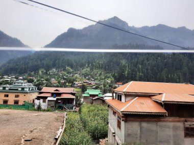 Kashmir is famous all over the world due to its natural beauty, green trees, high mountains, beautiful valleys, flowing springs, it is also called the Switzerland of the East.