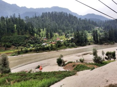 Kashmir is famous all over the world due to its natural beauty, green trees, high mountains, beautiful valleys, flowing springs, it is also called the Switzerland of the East.