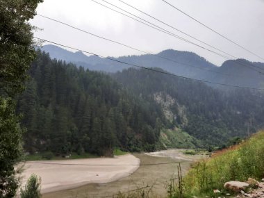 Kashmir is famous all over the world due to its natural beauty, green trees, high mountains, beautiful valleys, flowing springs, it is also called the Switzerland of the East.