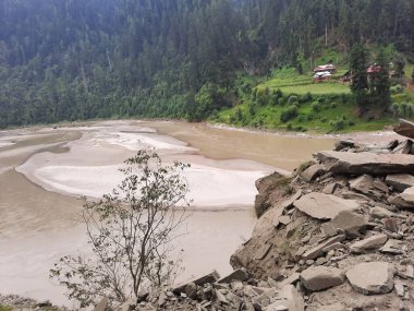 Kashmir is famous all over the world due to its natural beauty, green trees, high mountains, beautiful valleys, flowing springs, it is also called the Switzerland of the East.