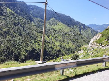 Kashmir is famous all over the world due to its natural beauty, green trees, high mountains, beautiful valleys, flowing springs, it is also called the Switzerland of the East.