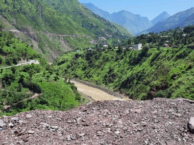 Kashmir is famous all over the world due to its natural beauty, green trees, high mountains, beautiful valleys, flowing springs, it is also called the Switzerland of the East.