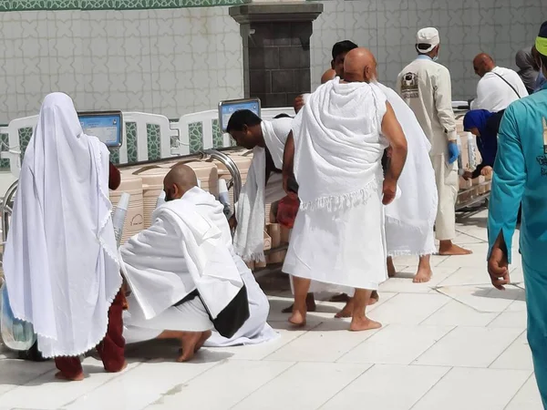 Zamzam Water Coolers Located Various Places Masjid Haram Makkah Pilgrims — 图库照片