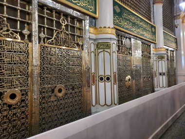 Mescid-i Nabawi, Madinah 'daki Roza Rasool' un güzel manzarası.
