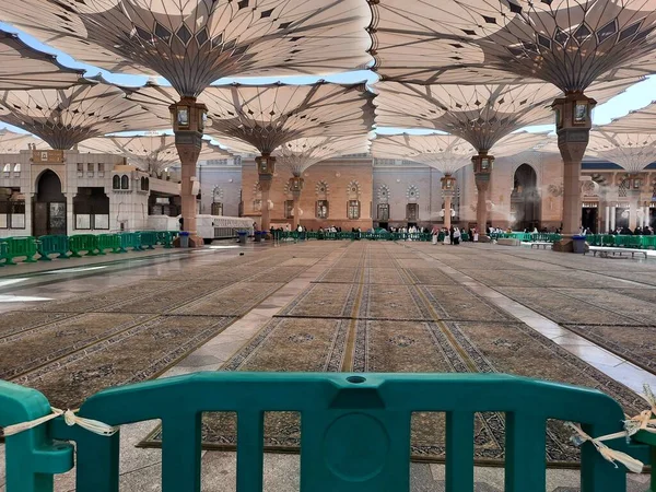 Beautiful View Electronic Umbrellas Installed Courtyard Masjid Nabawi Madina Защиты — стоковое фото