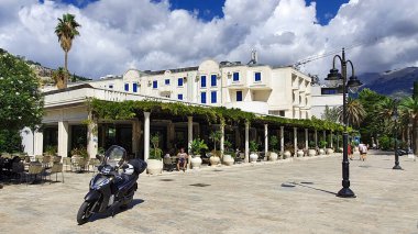 Budva şehrindeki setten. Karadağ
