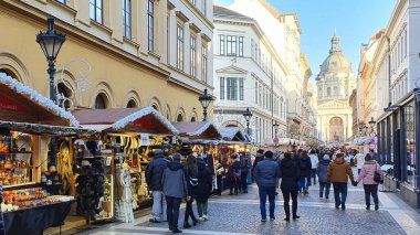 Sokakta Noel pazarı