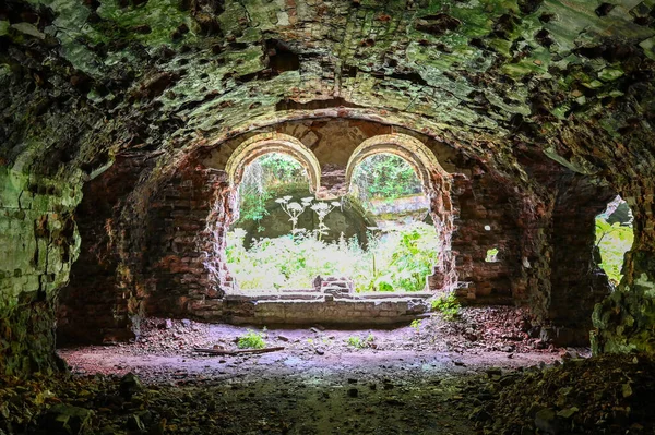 Protected Shells Bombs Premises Barracks Abandoned Military Fortification Tarakanovsky Fort — Foto de Stock