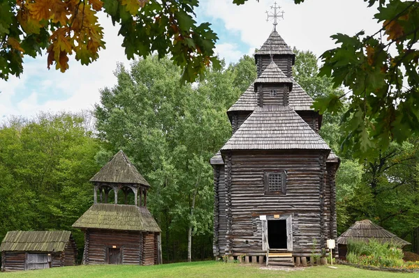 Ancienne Église Bois Dans Village — Photo