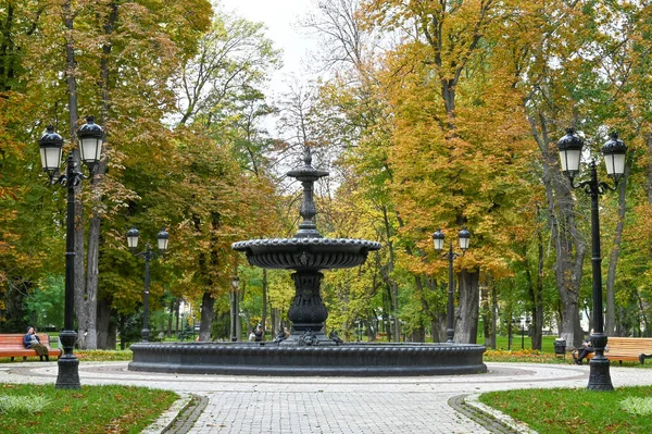 Fontána Parku Městě Kyjev — Stock fotografie