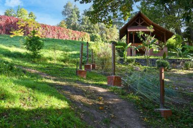 Saung Sorondoy 'un kopyası, Batı Cava' da tipik bir yerleşim yeri.